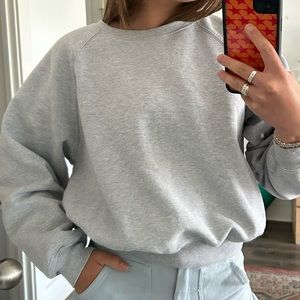 Aritzia grey heather crewneck